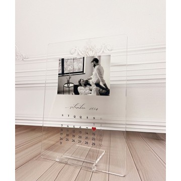 Acrílico Calendário